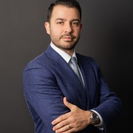 公募基金最新十大重仓股分析:前三大重仓股均被减持,银行和券商股获增持