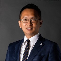 黑龙江省市场监管局党组成员、副局长刘猛检查中秋节市场消费品产品质量安全